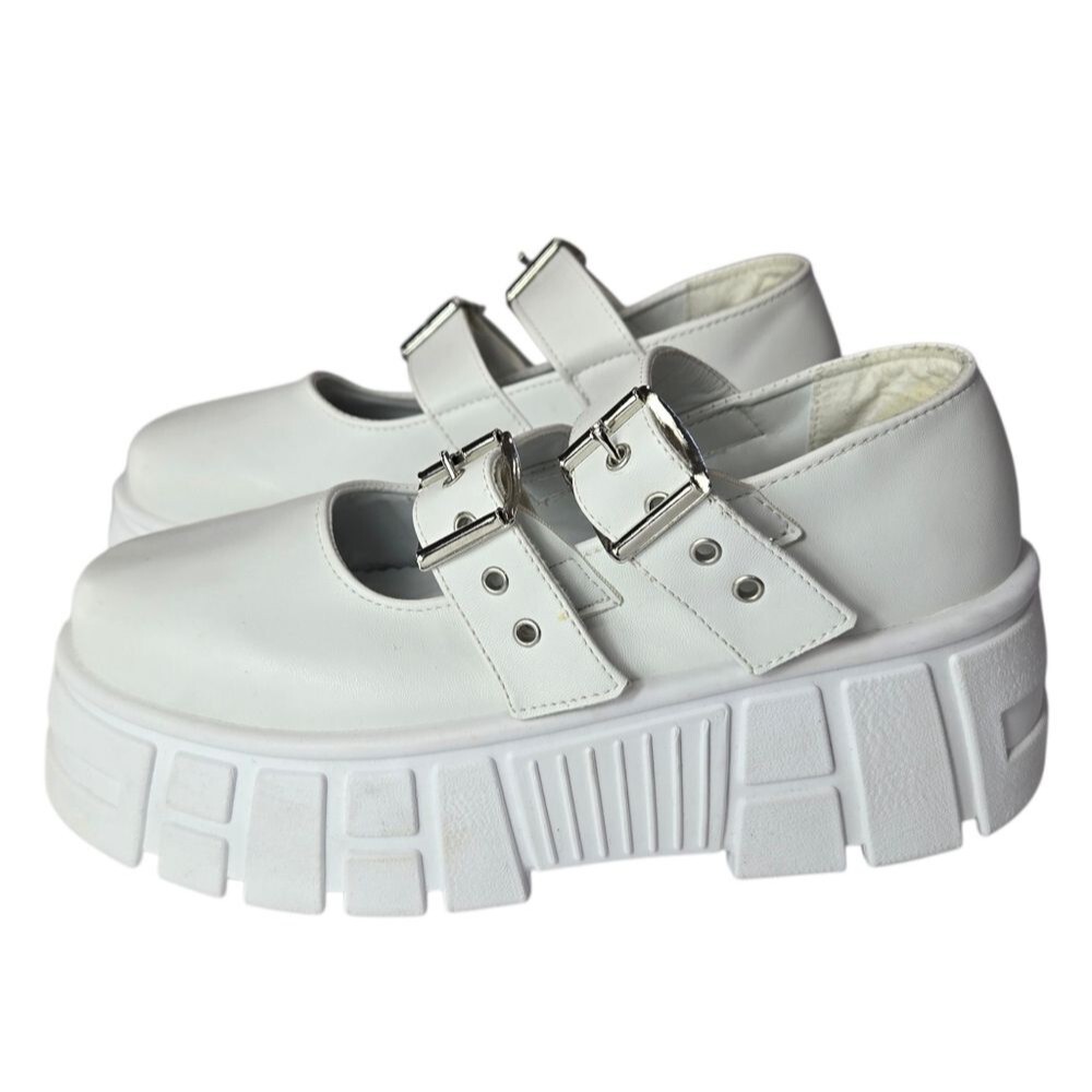 ASOS DESIGN Marnie Chunky Mary Jane Flat Shoes In White Drench NWOT